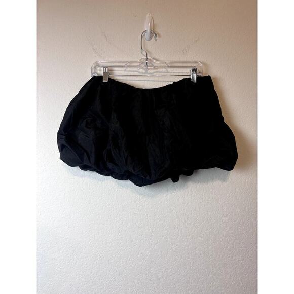 Edikted Dresses & Skirts - Chic Edikted Jora Nylon Bubble Mini Skirt - Black, Size Medium